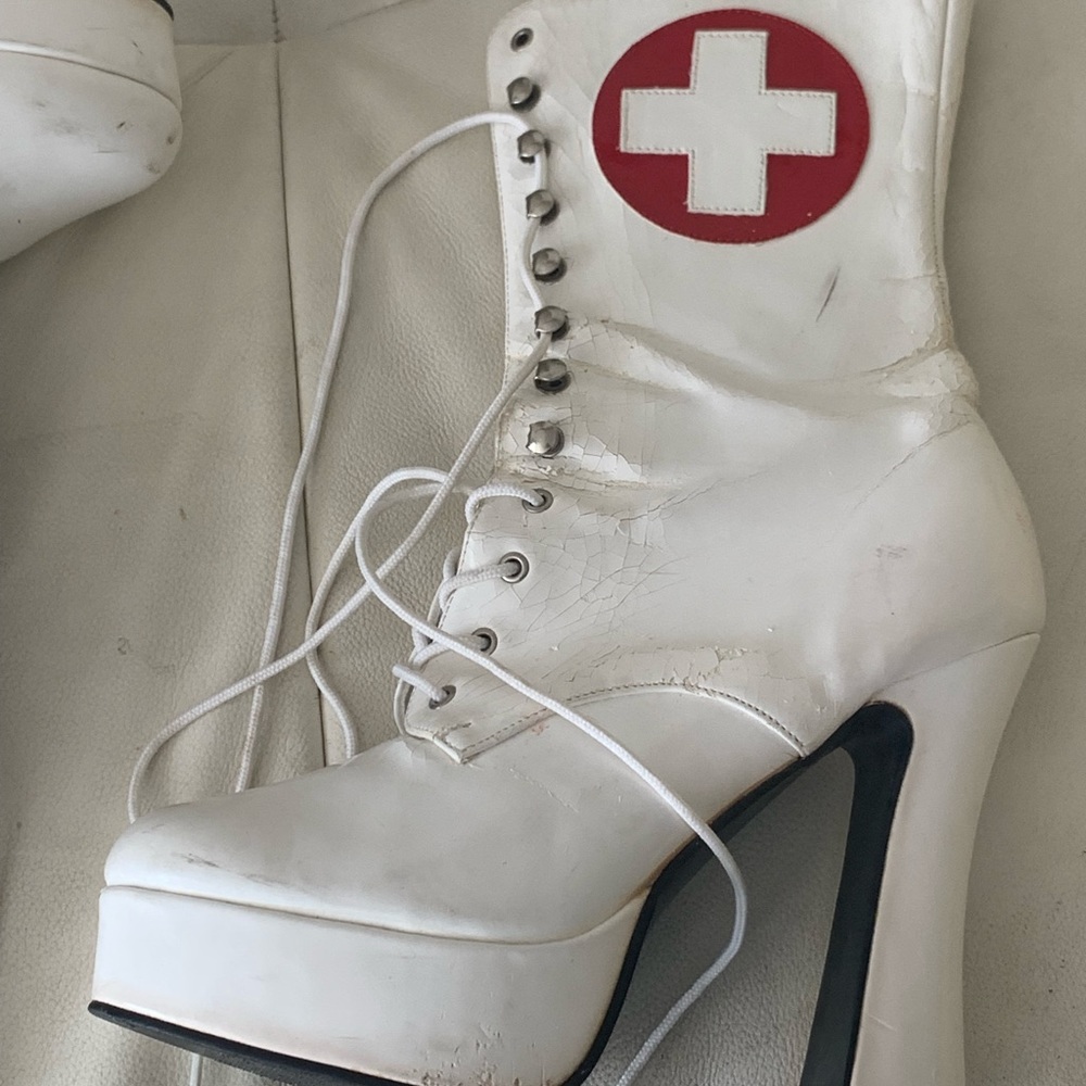 Fun nurses lace up platform boot
